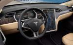 Tesla Model S 2012 года